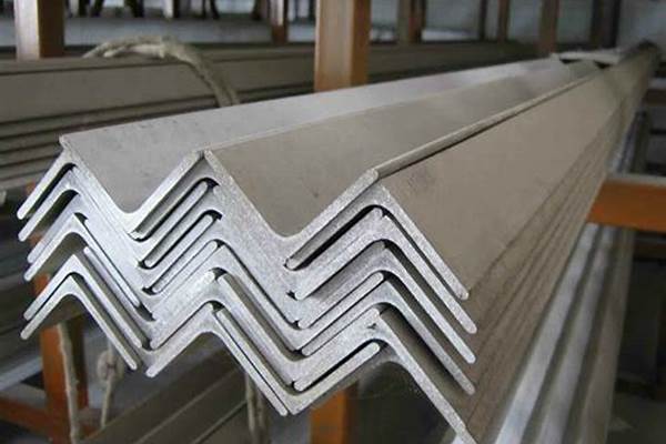 不锈钢角钢与镀锌角钢/a_不锈钢角钢与镀锌角钢哪种强度大?